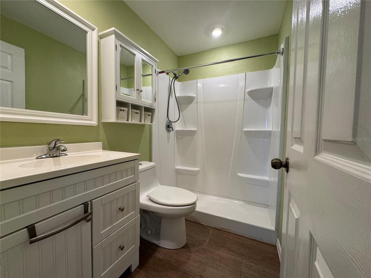 Listing Photo 17