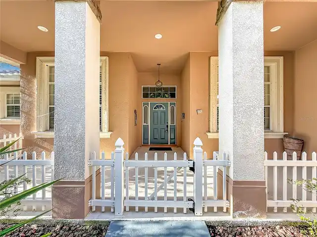 Listing Photo 10