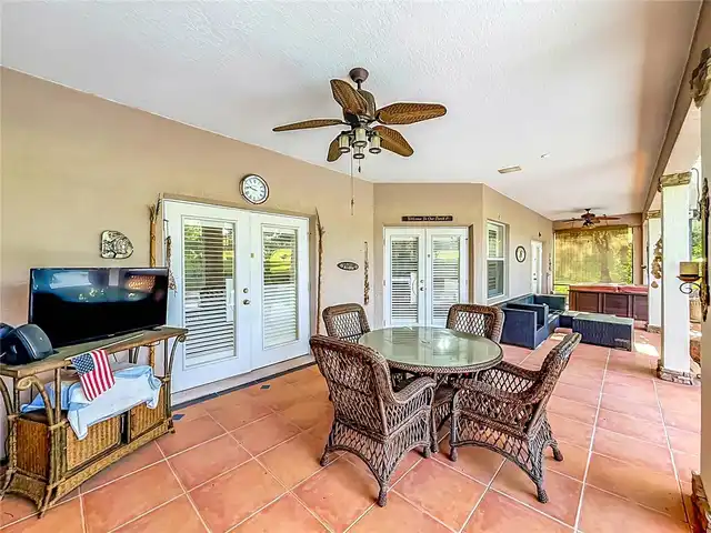 Listing Photo 14