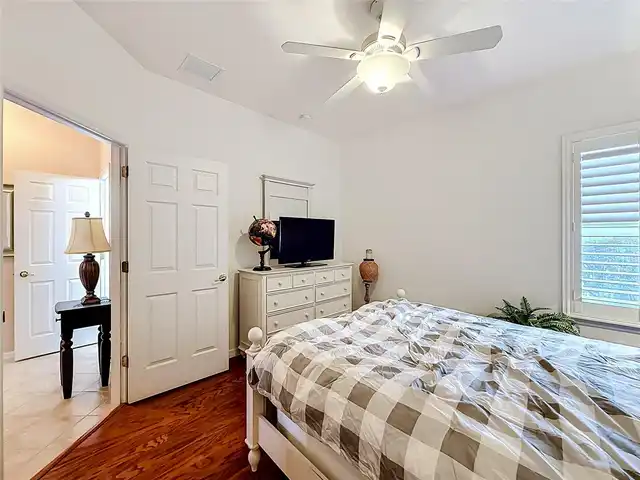 Listing Photo 76