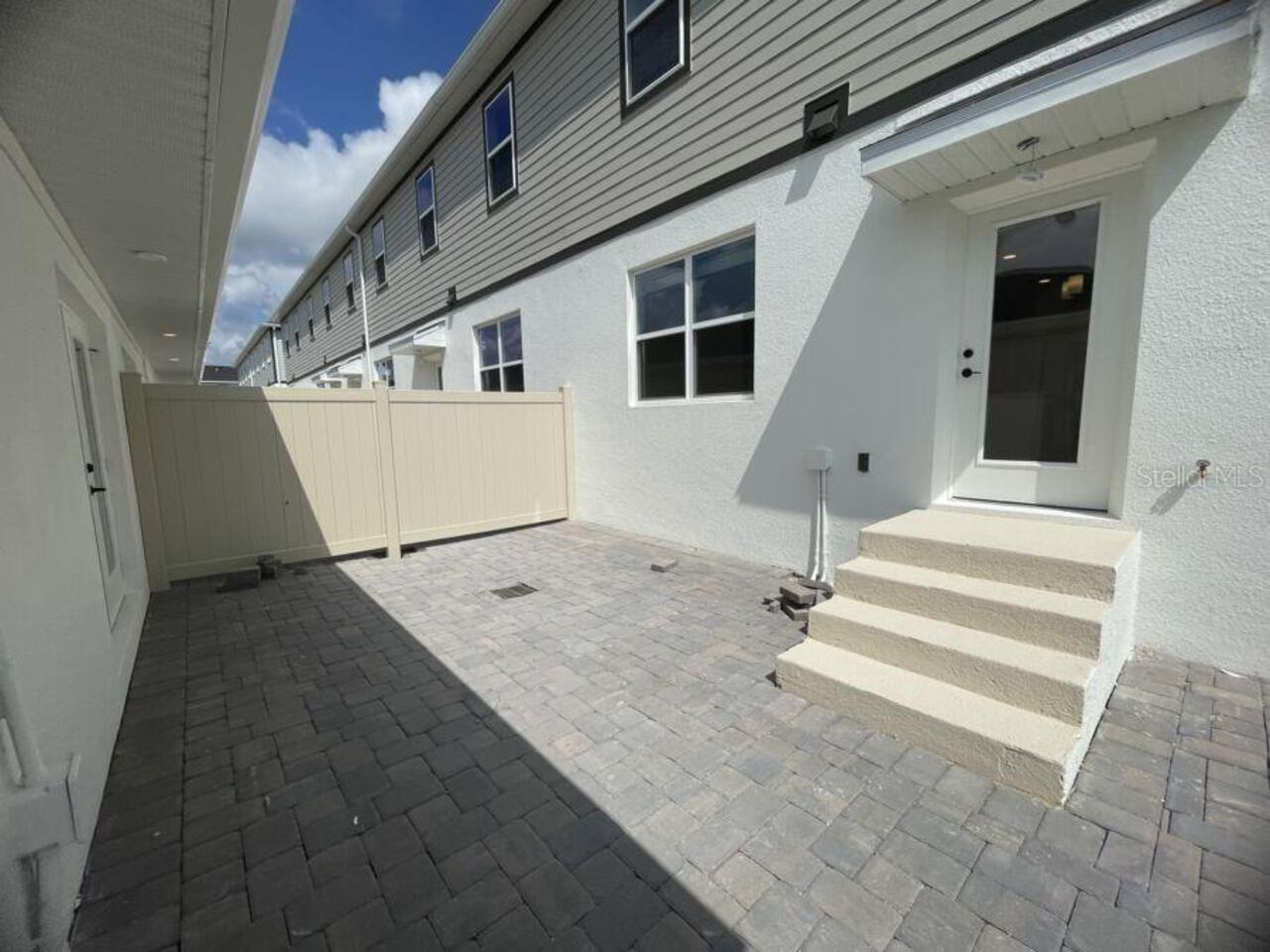 Listing Photo 20