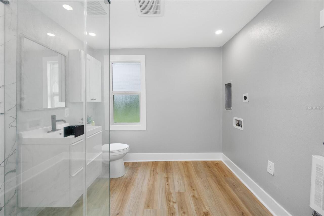 Listing Photo 25