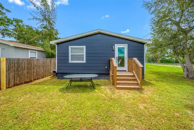 Listing Photo 27