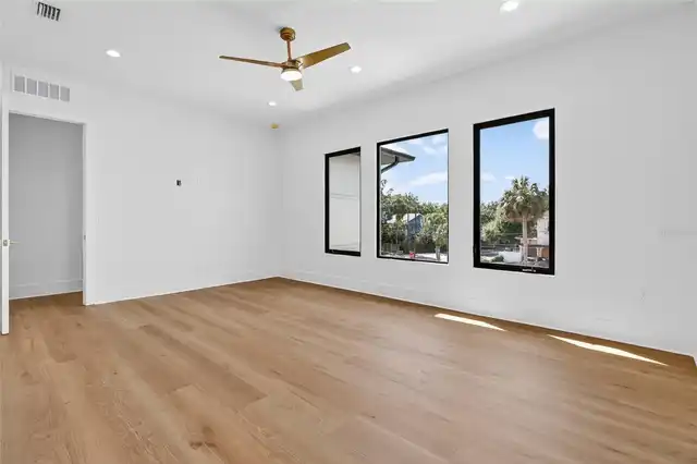 Listing Photo 82
