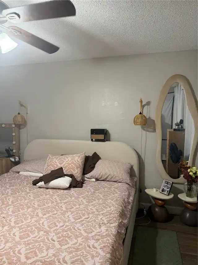 Listing Photo 7