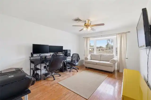 Listing Photo 25