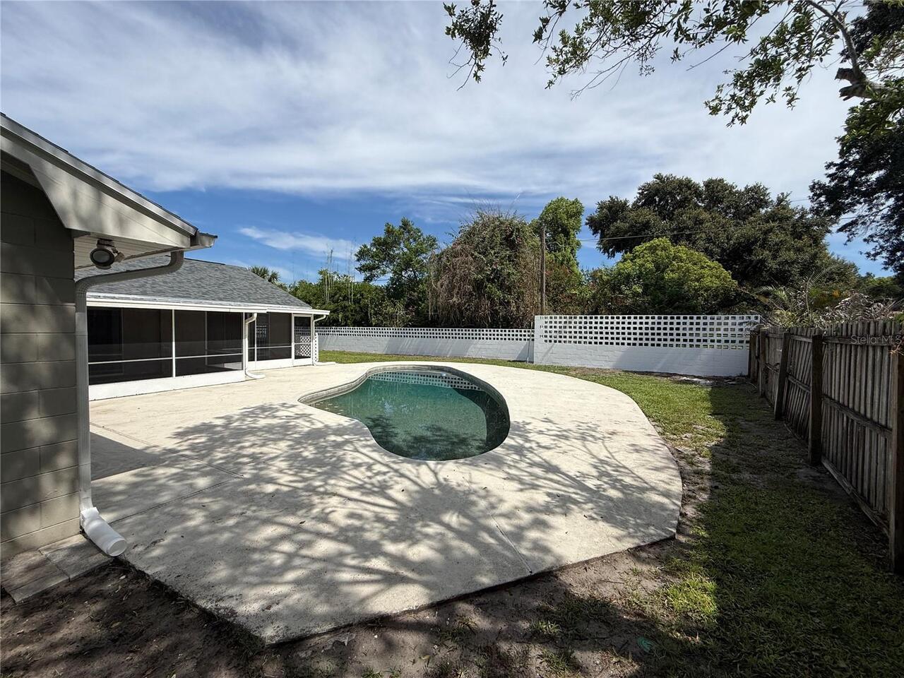 Listing Photo 43