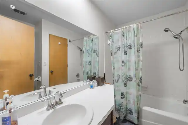 Listing Photo 23