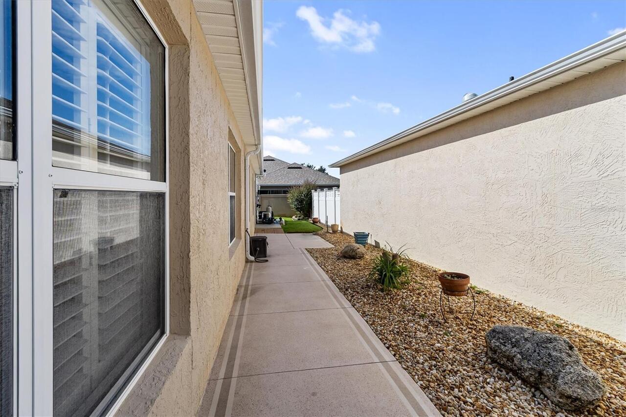 Listing Photo 33