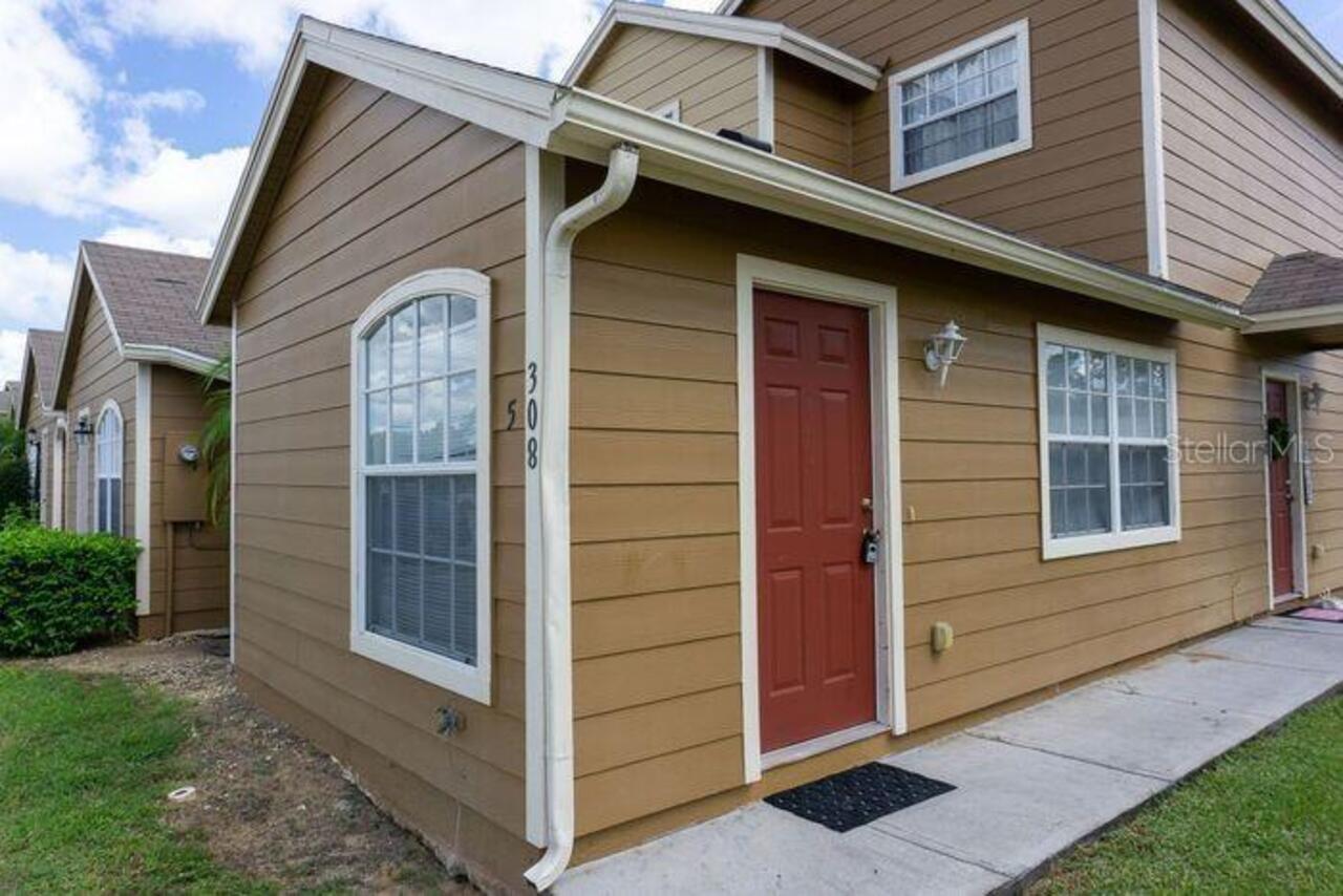 Davenport Real Estate