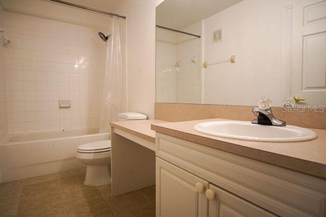 Listing Photo 9