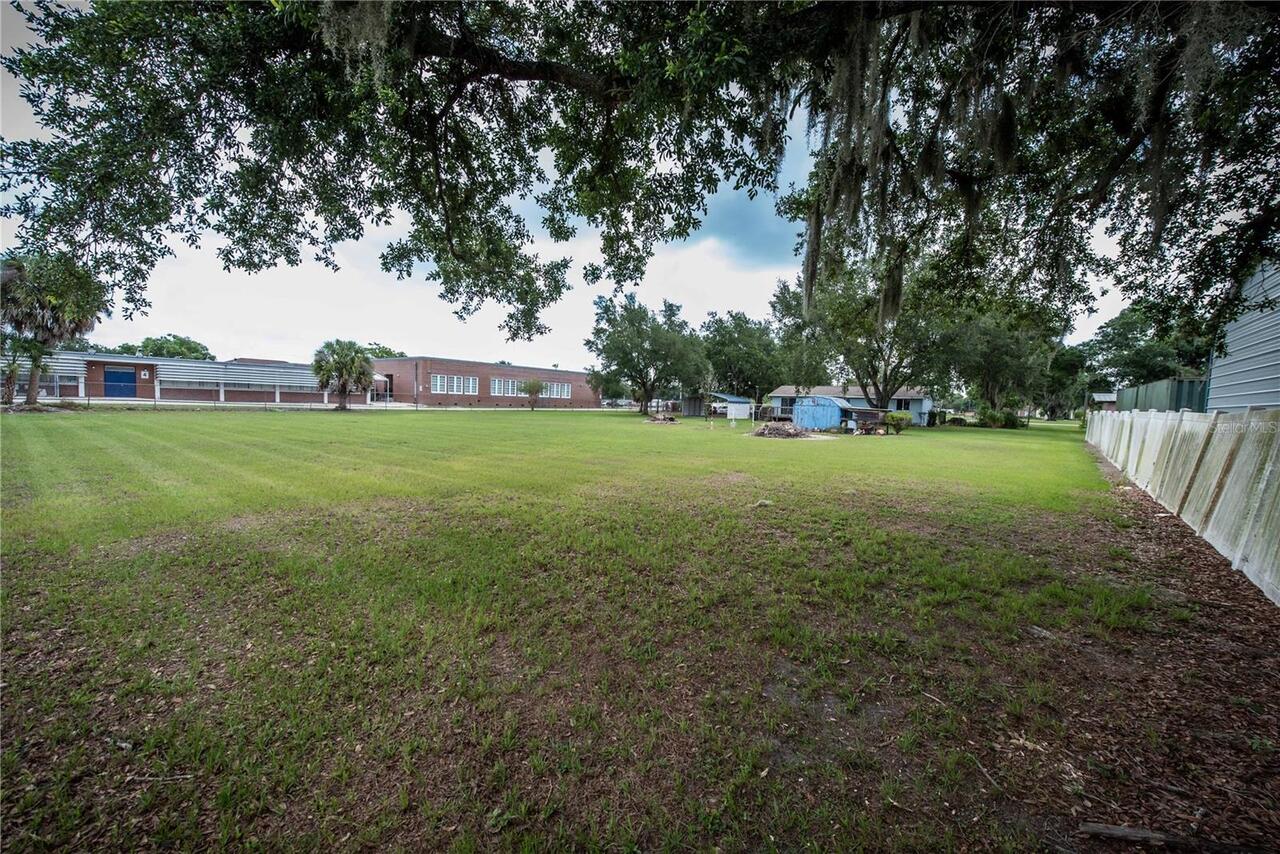 Listing Photo 16