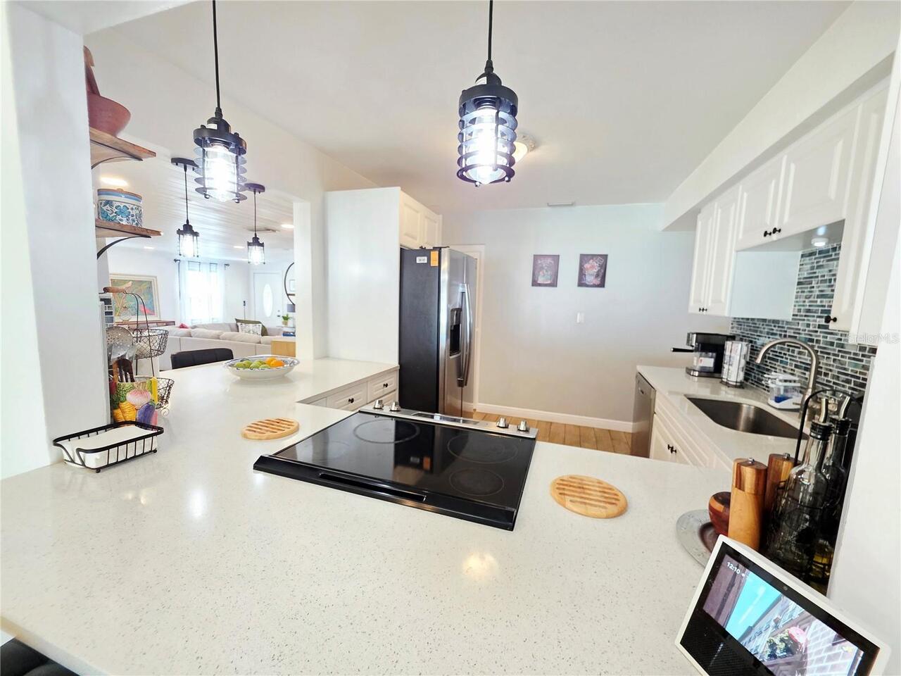 Listing Photo 16