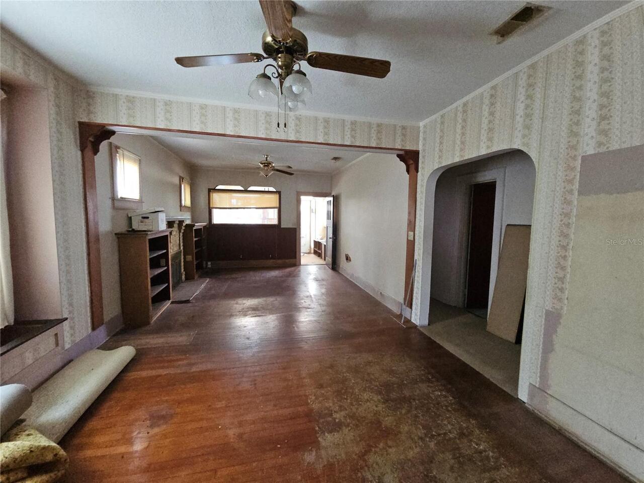 Listing Photo 8
