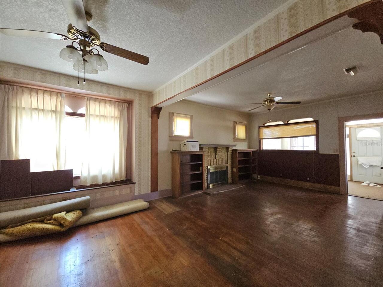 Listing Photo 9