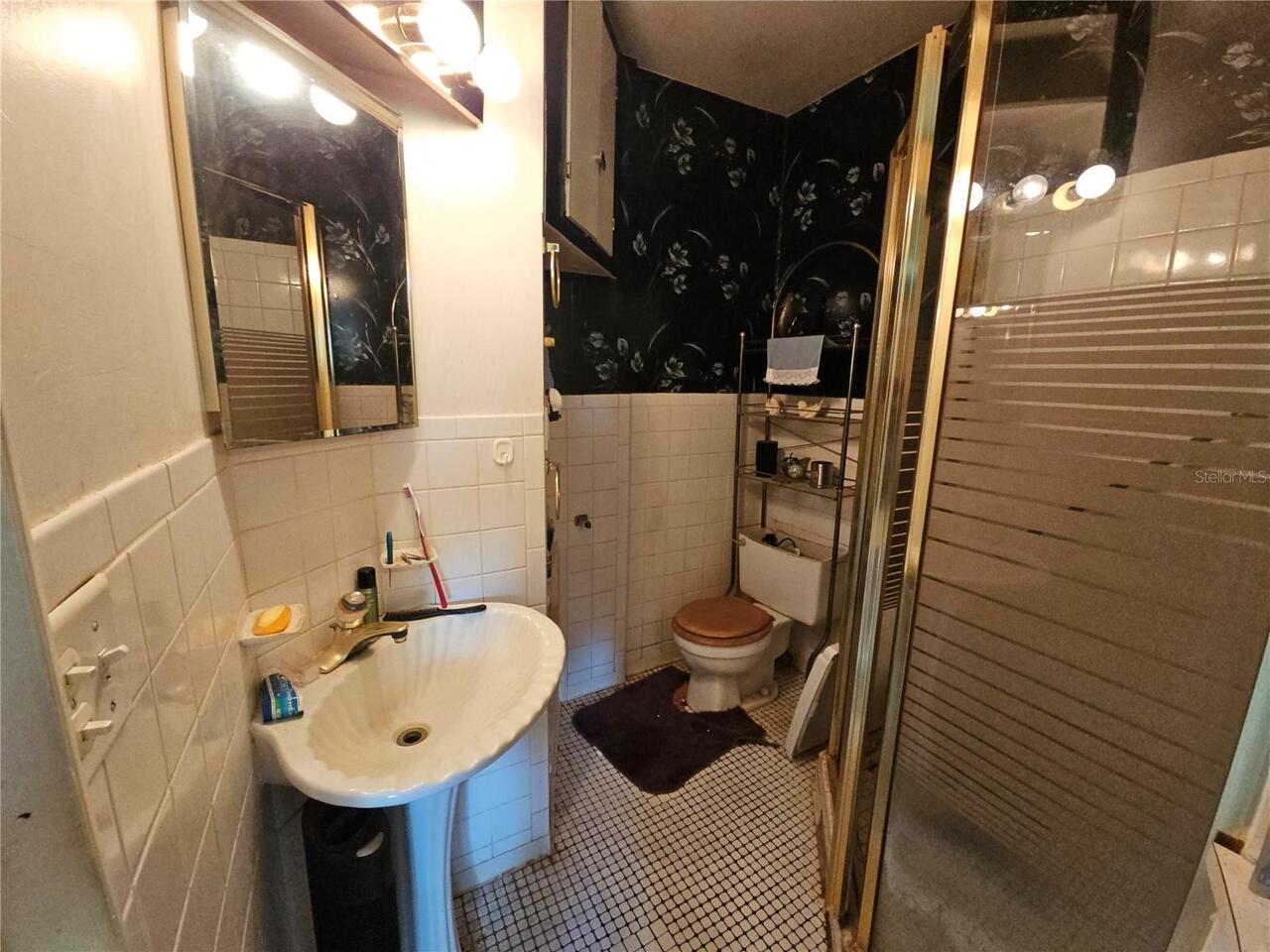 Listing Photo 15