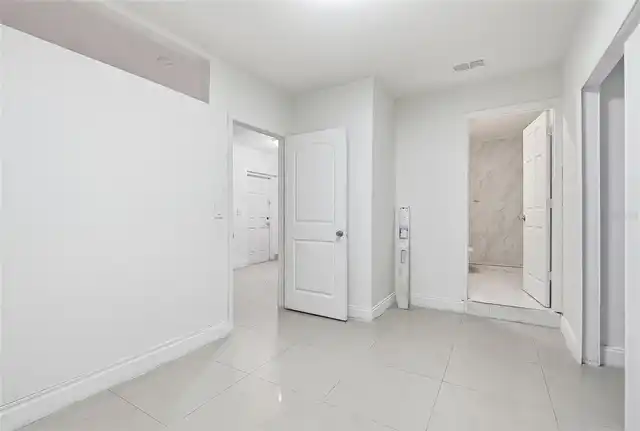 Listing Photo 42