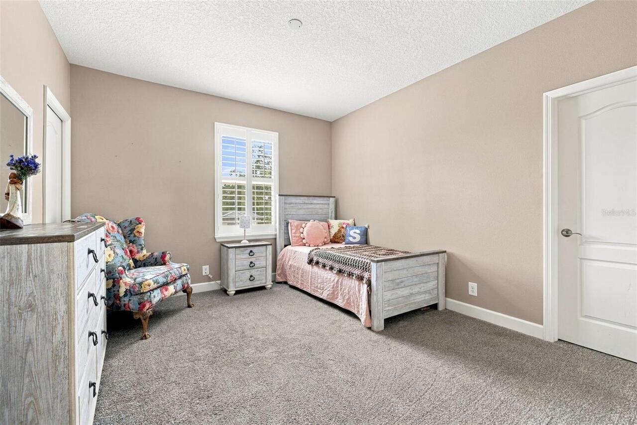 Listing Photo 33