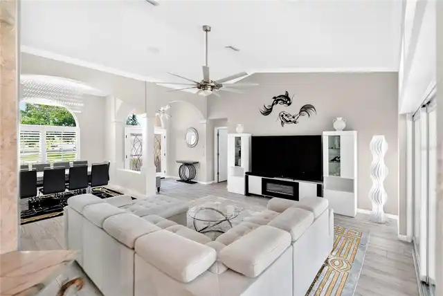 Listing Photo 73