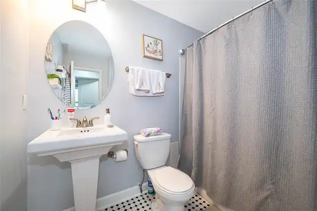 Listing Photo 18