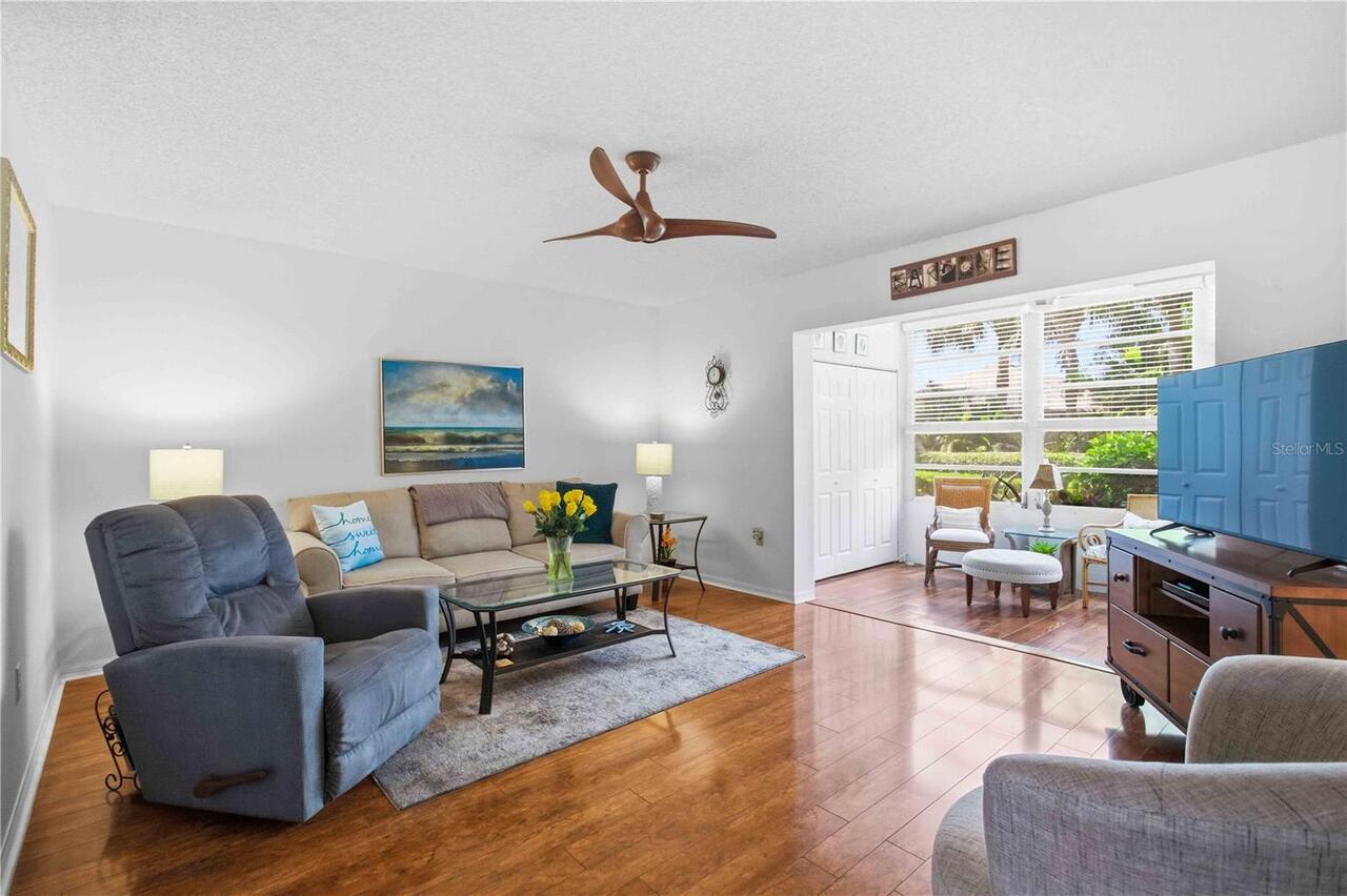 Listing Photo 7