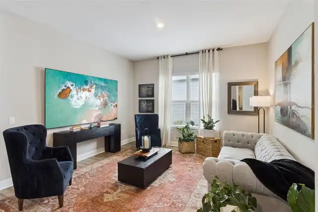 Listing Photo 8
