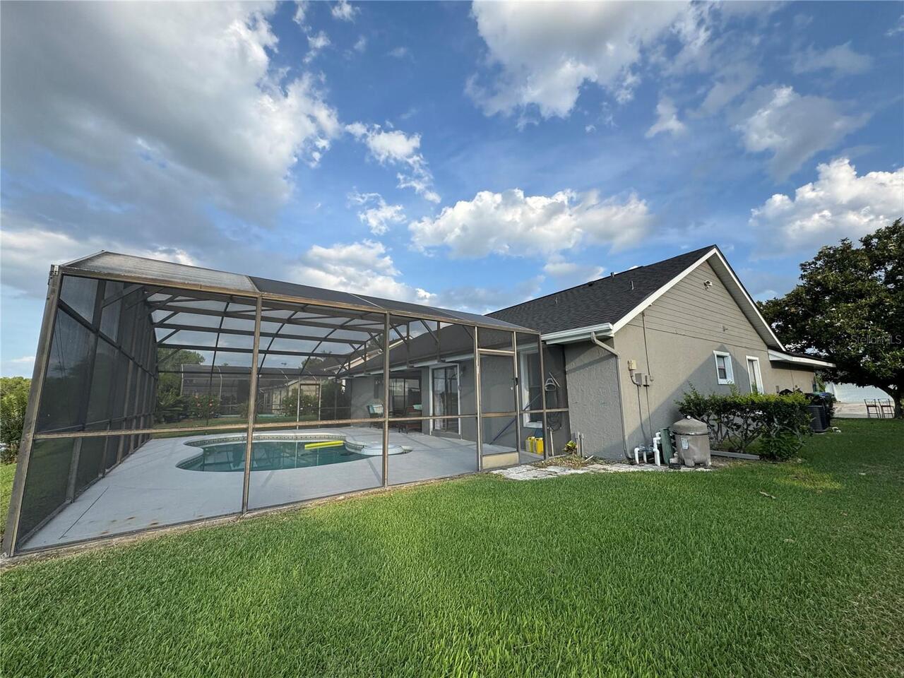 Listing Photo 15