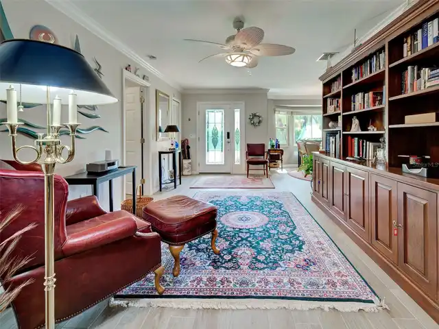 Listing Photo 19