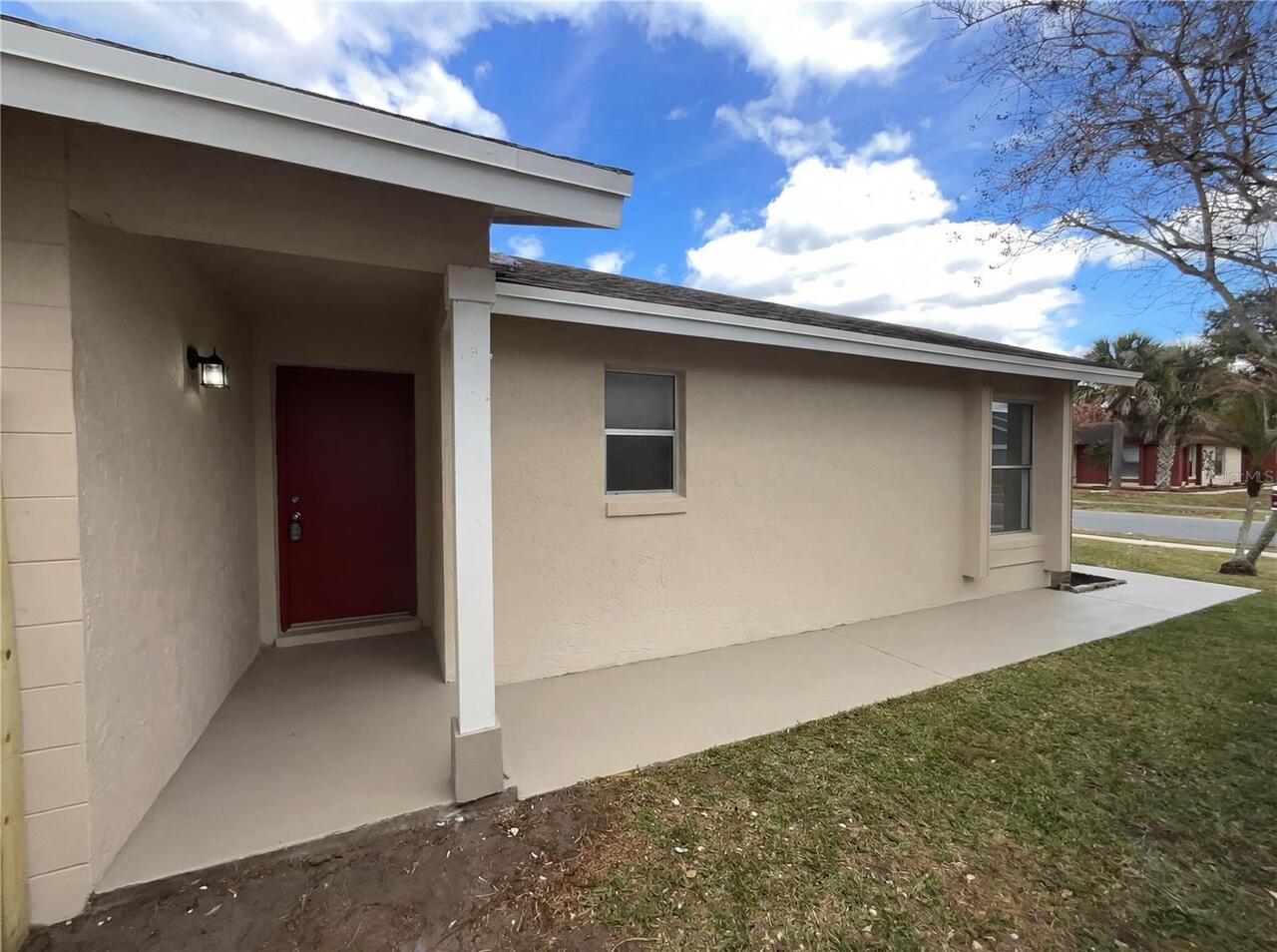 Listing Photo 8