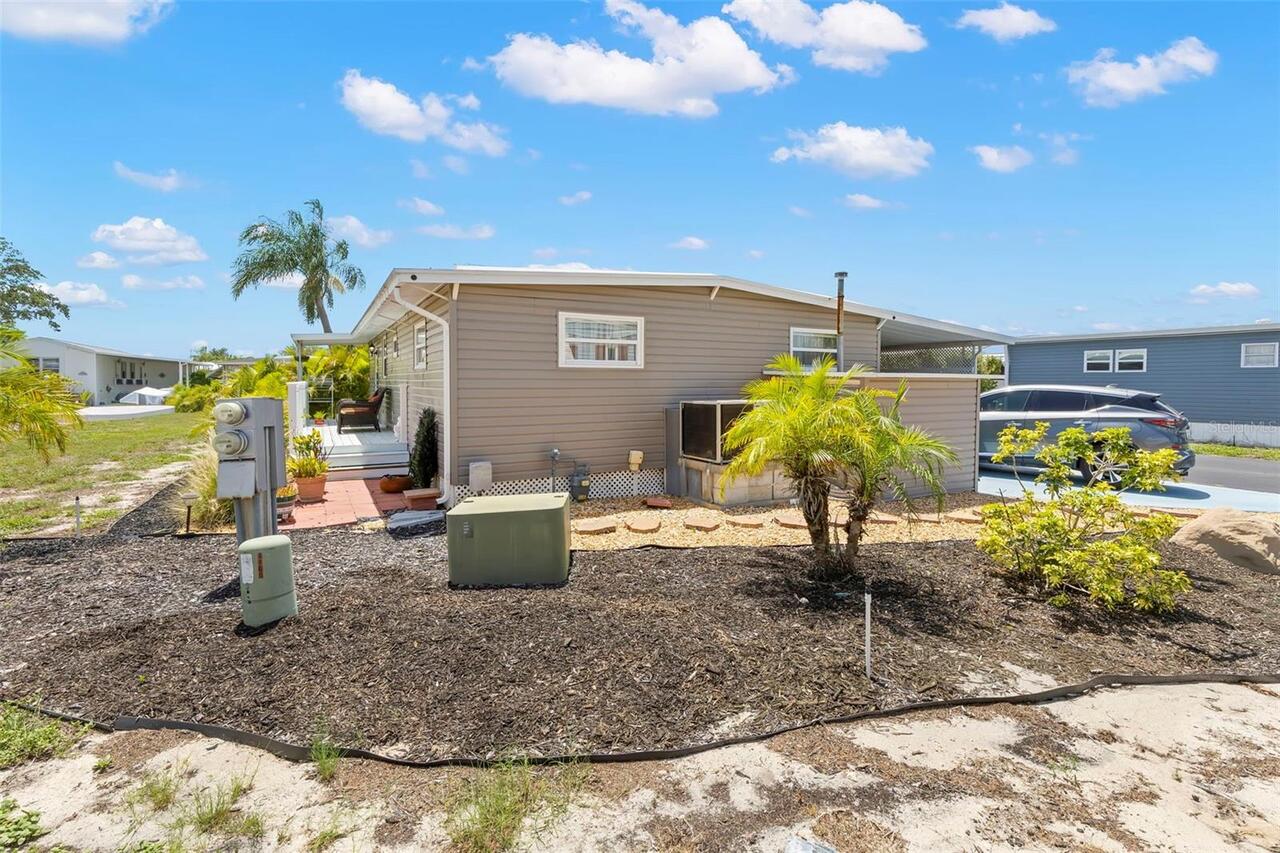 Listing Photo 16