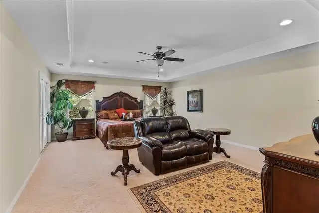 Listing Photo 17