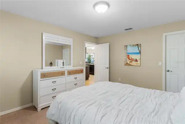 Listing Photo 34