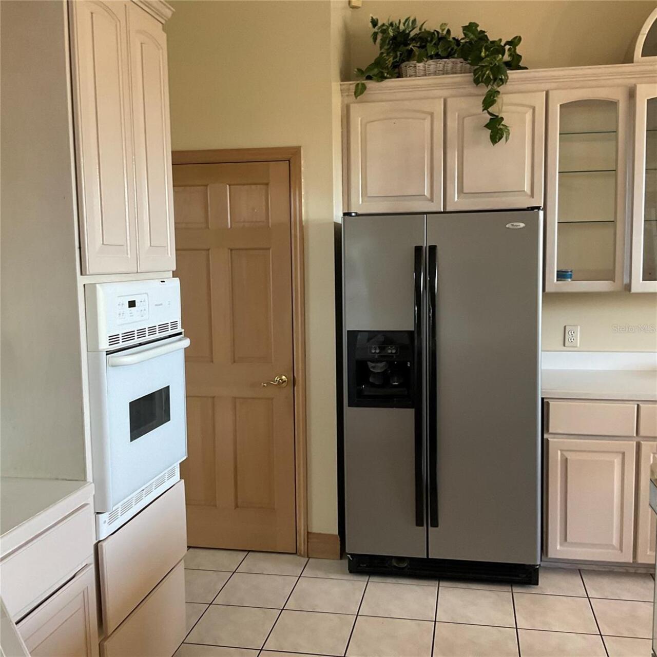 Listing Photo 11