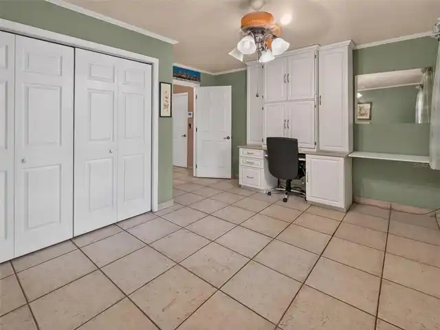 Listing Photo 14