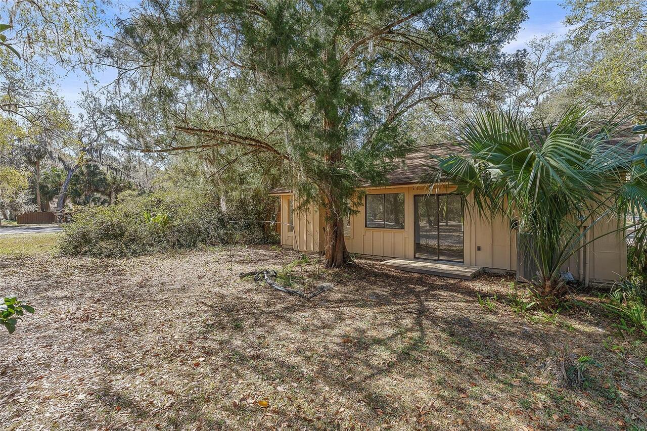 Listing Photo 8