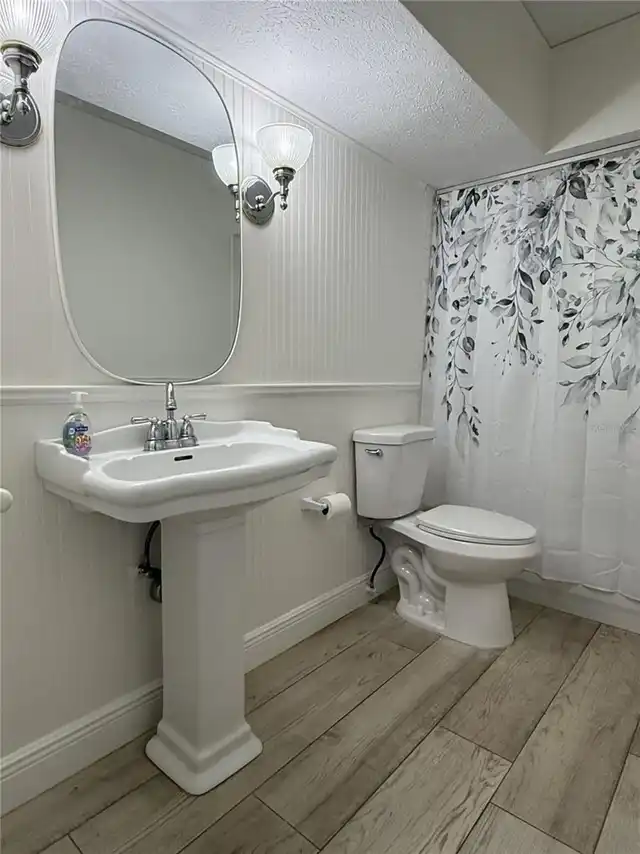 Listing Photo 16