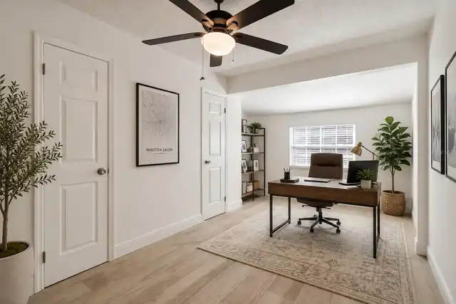 Listing Photo 17