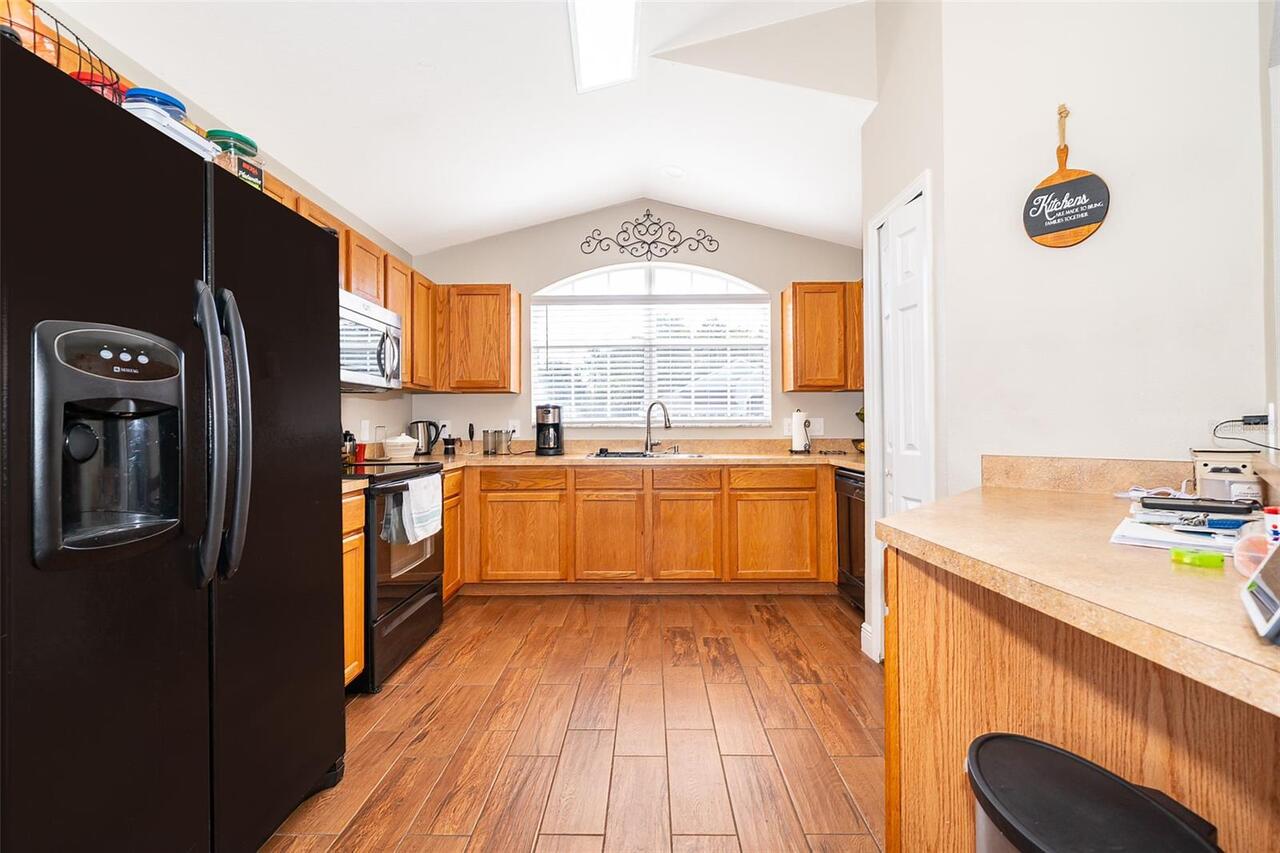 Listing Photo 18