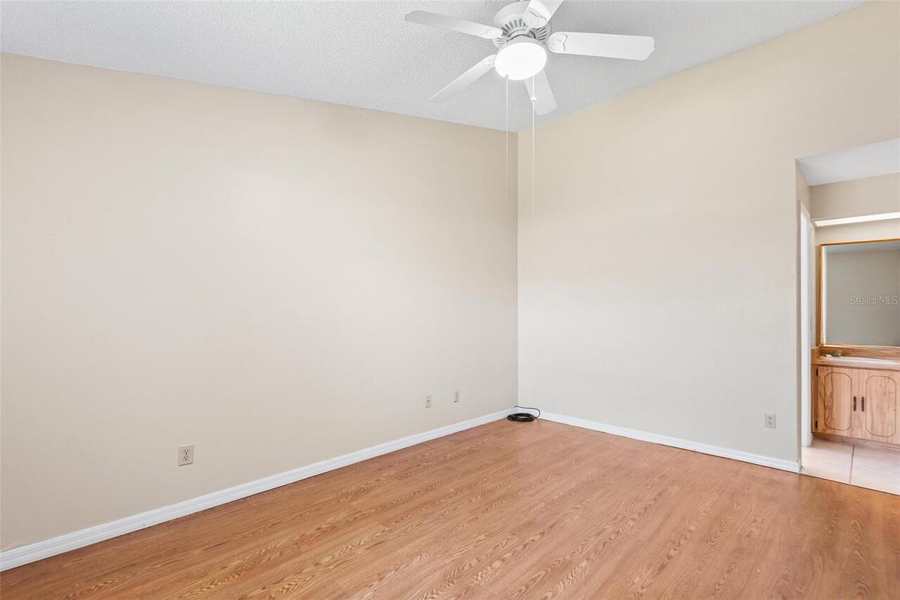 Listing Photo 24