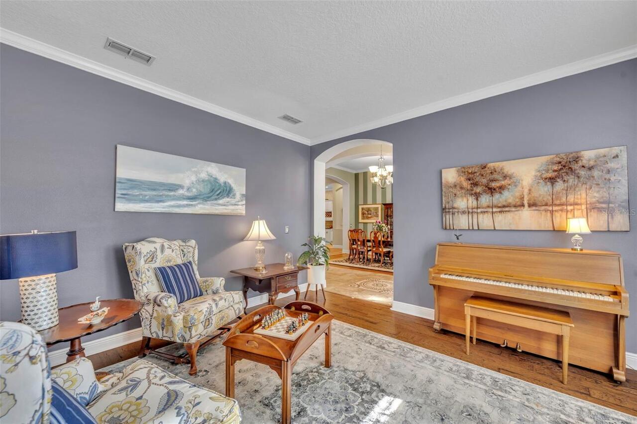 Listing Photo 9