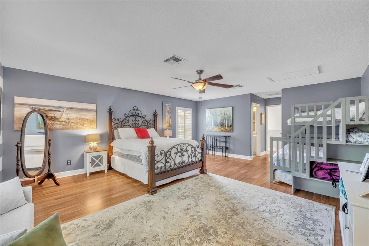 Listing Photo 22