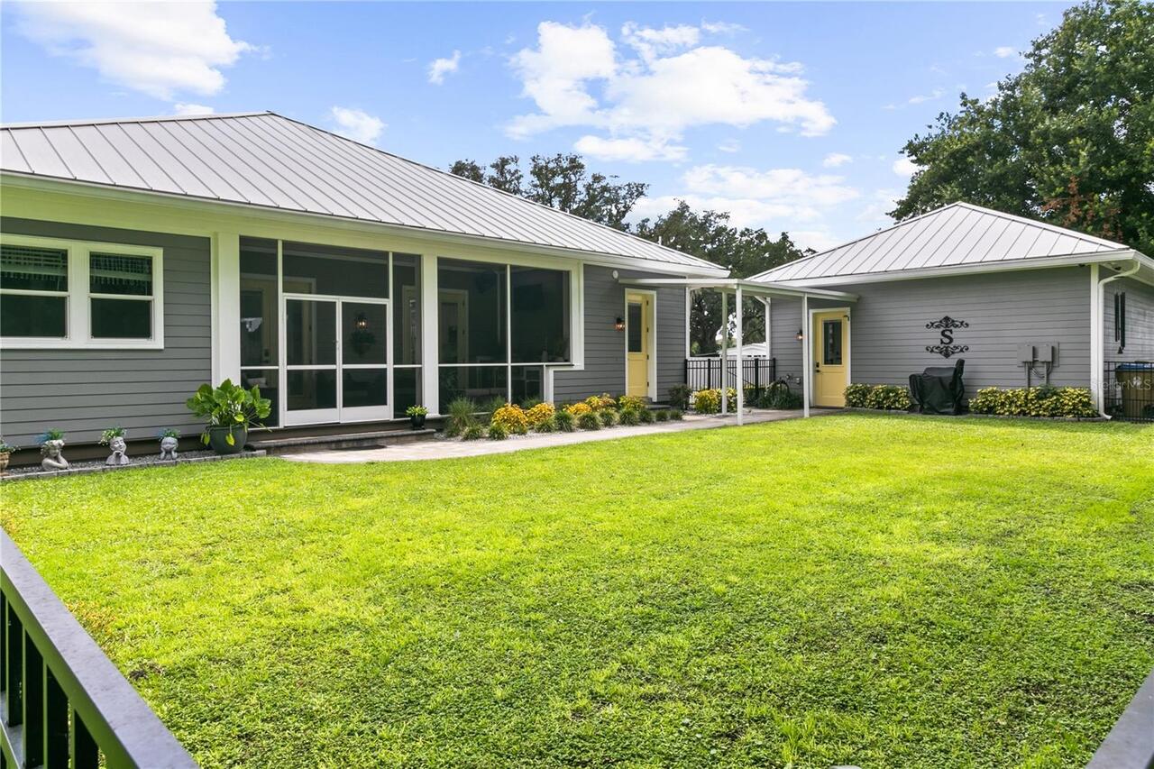 Listing Photo 8