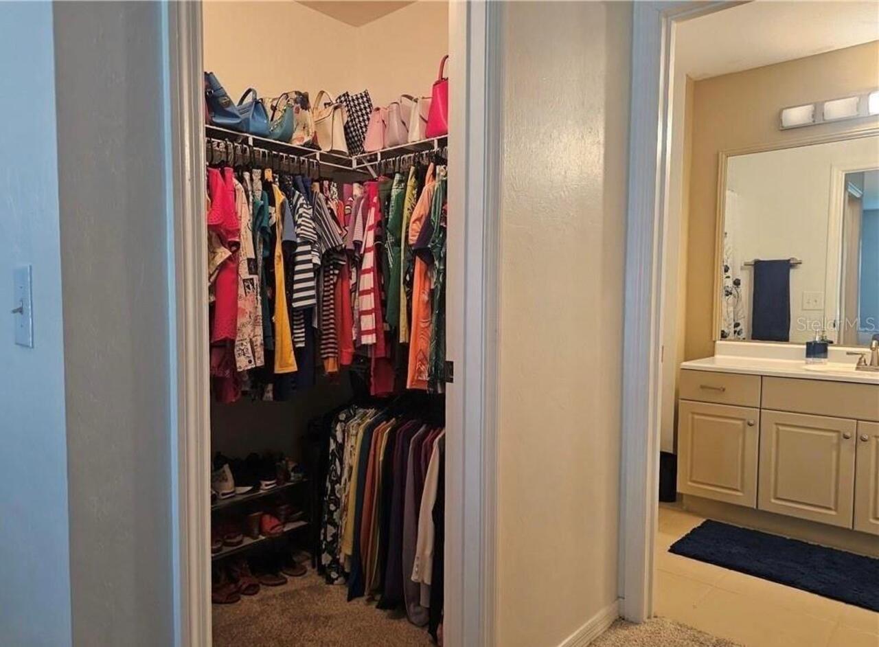 Listing Photo 12