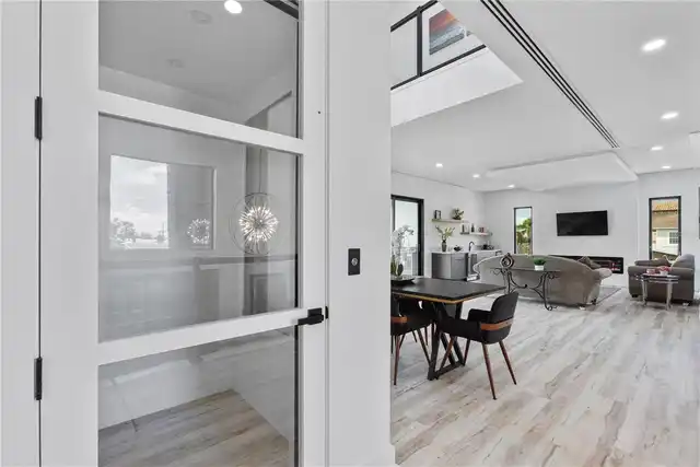 Listing Photo 22
