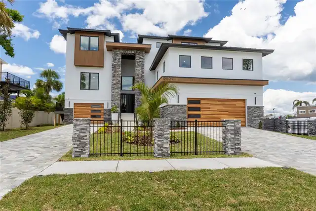 Listing Photo 82