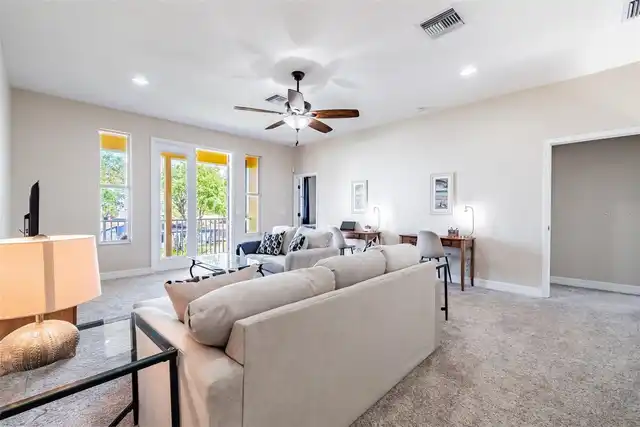 Listing Photo 7
