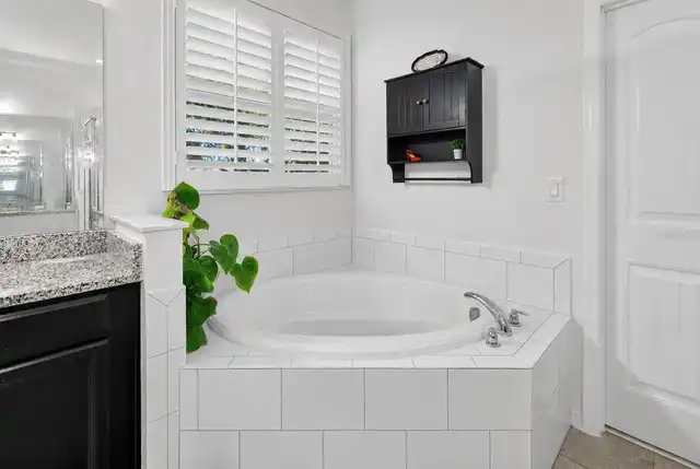 Listing Photo 21