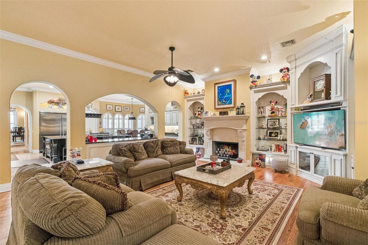 Listing Photo 11