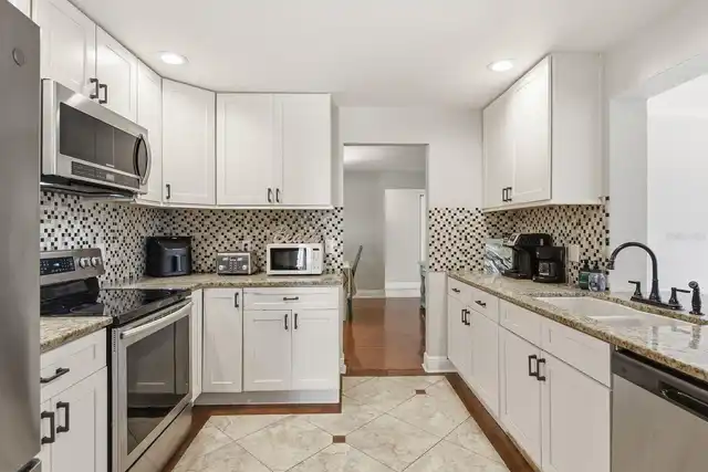 Listing Photo 15