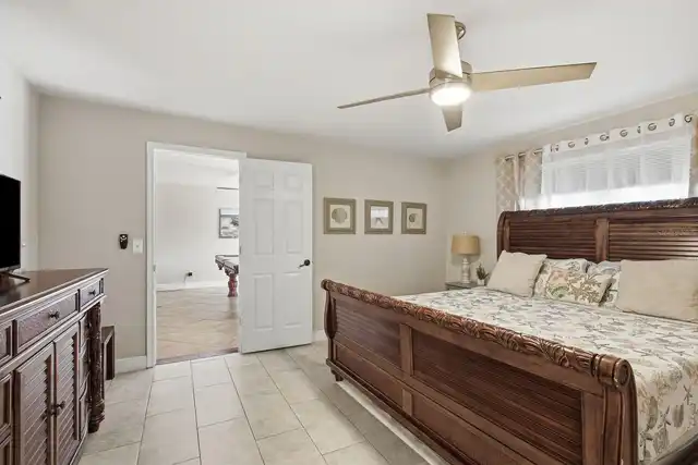 Listing Photo 22